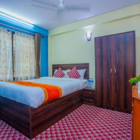 Oyo 492 Hotel Yeti Home Kathmandu Exterior photo